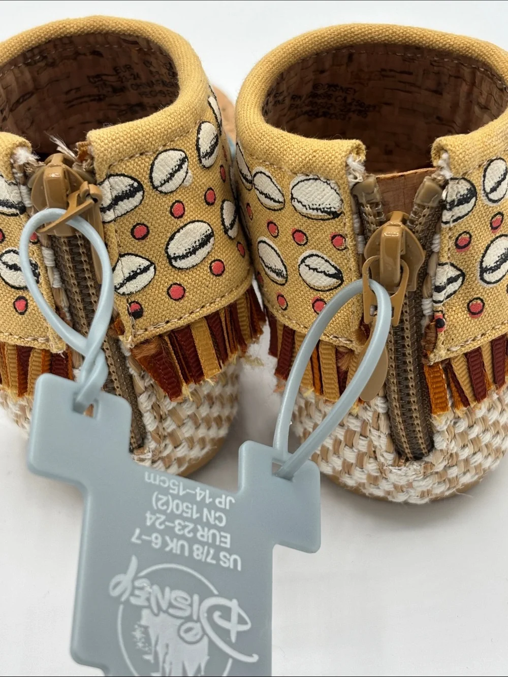 Disney Girl’s Moana Collections Seashell Print Sandals Size 7/8